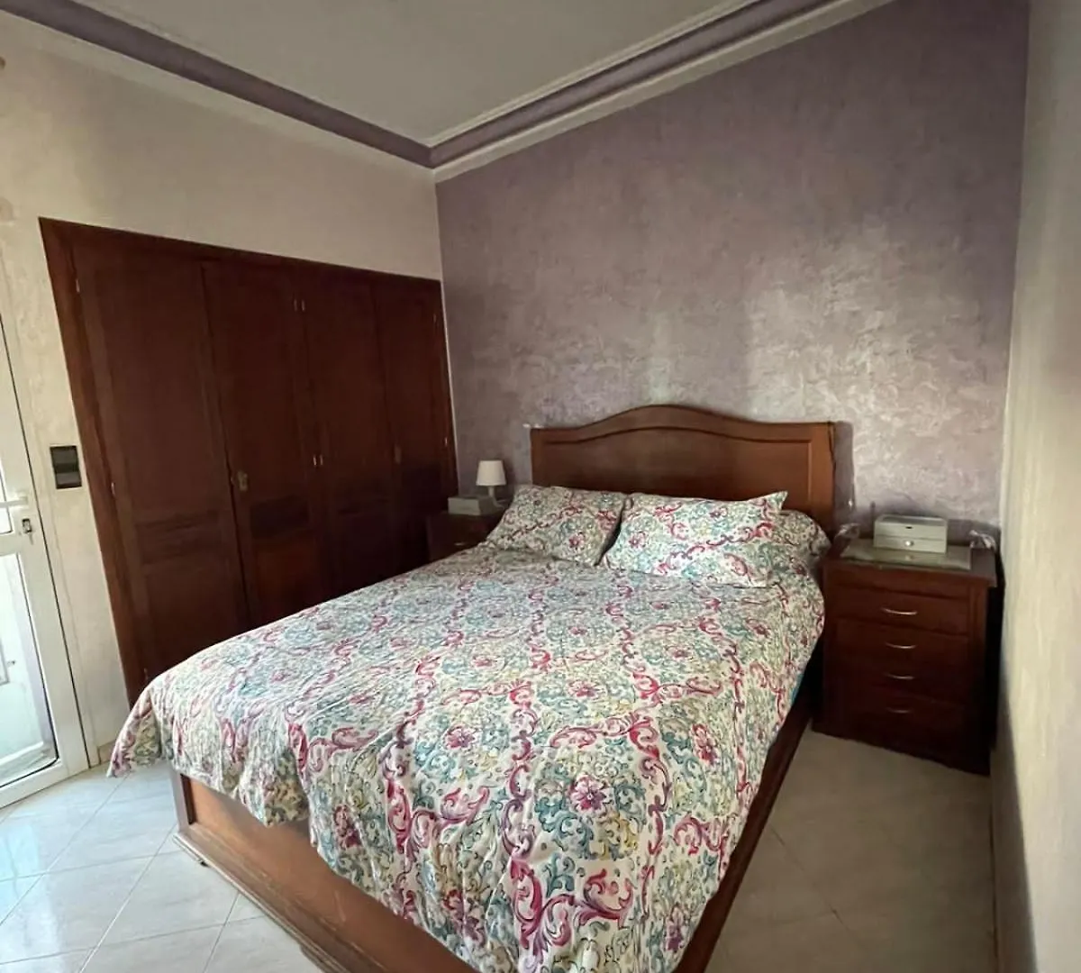 Cozy Corner Getaway, Fez 4Th Floor Apartment
